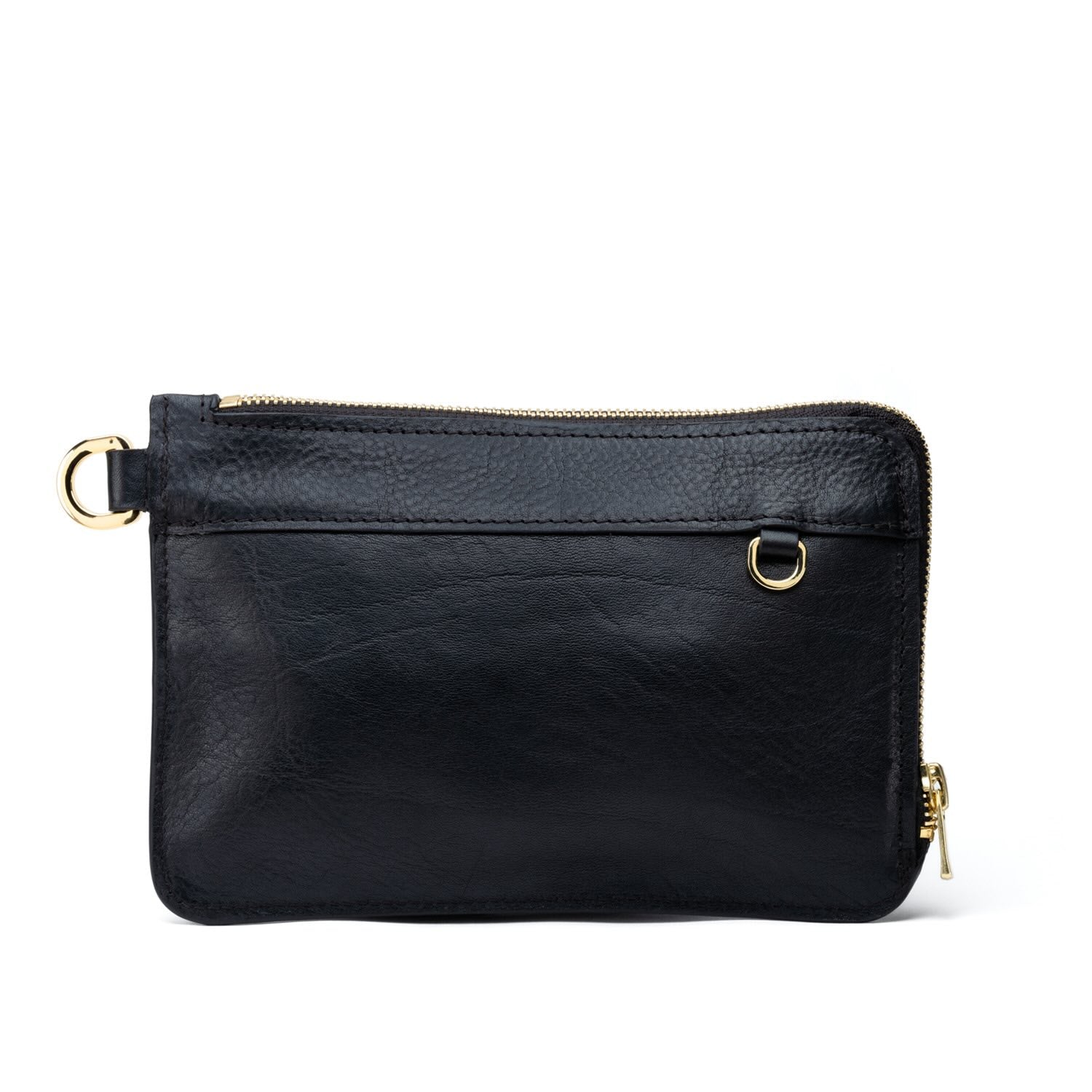 Atelier de maroquinerie à Paris. Pochette créateur au design unique made in France. Maroquinerie française fabriquée en petite série. Pochette personnalisable.