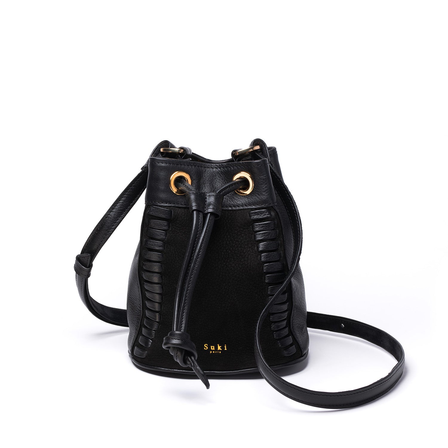 Maroquinerie Sac seau en cuir, tressé à la main, made