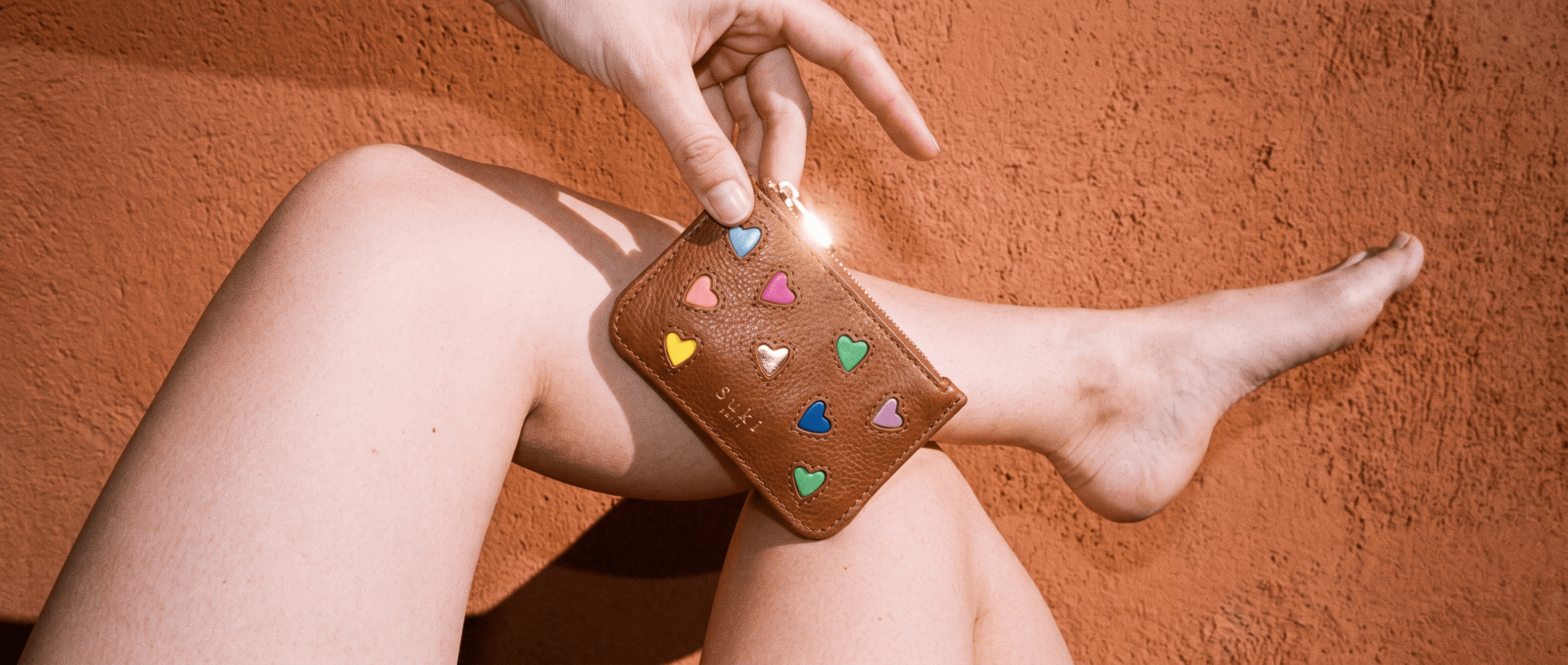 Porte-monnaie en cuir pleine fleur tannage végétal — Suki Paris fait main